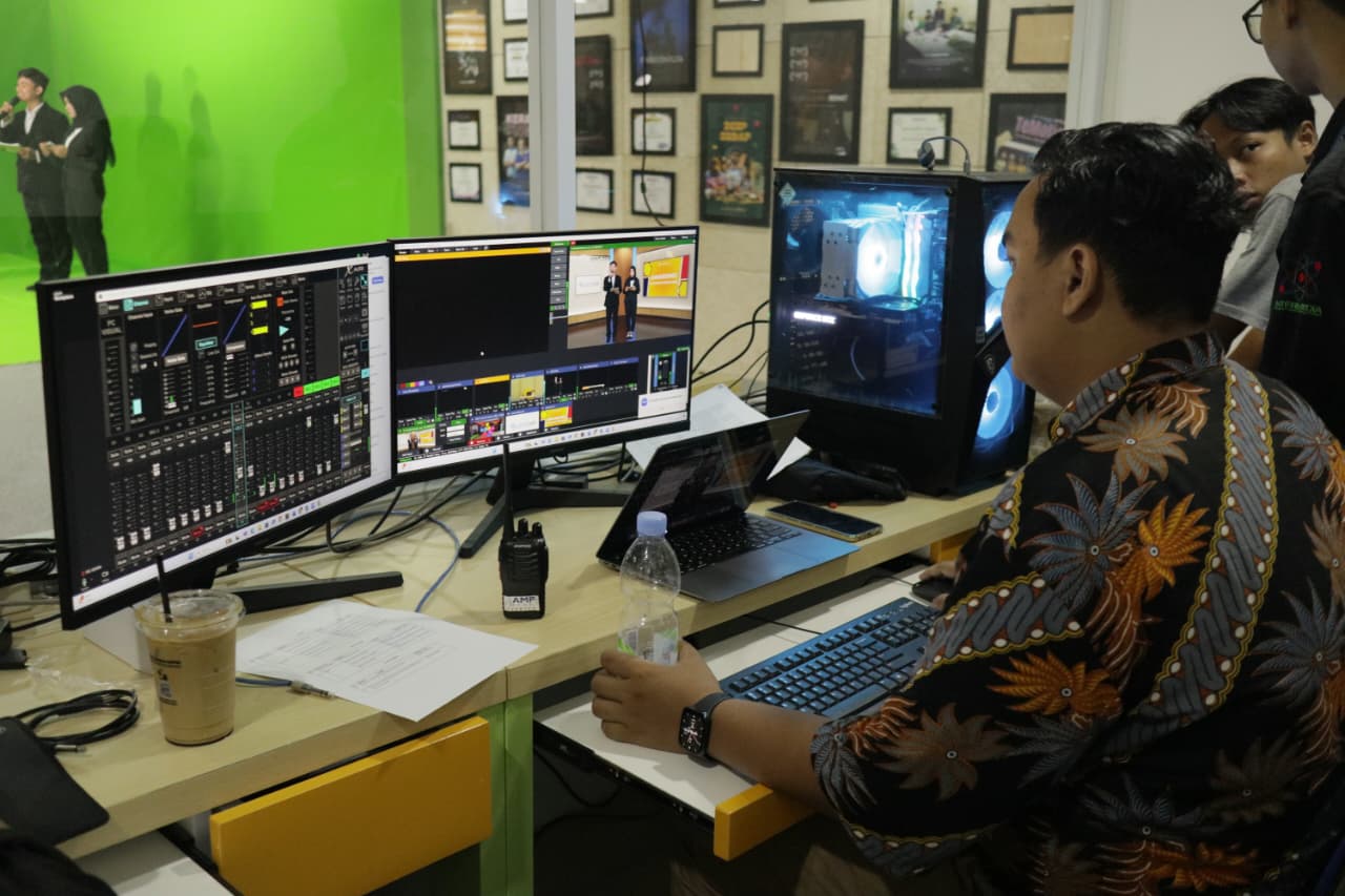 Production BTS Photo